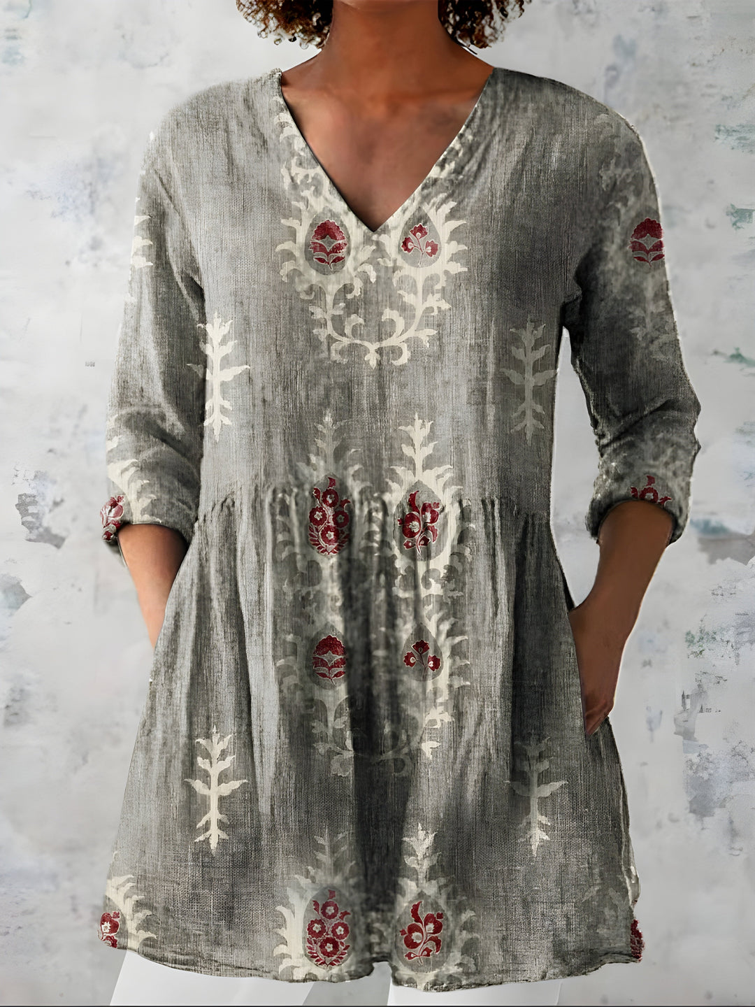 Everly | Long Blouse with V-Neck