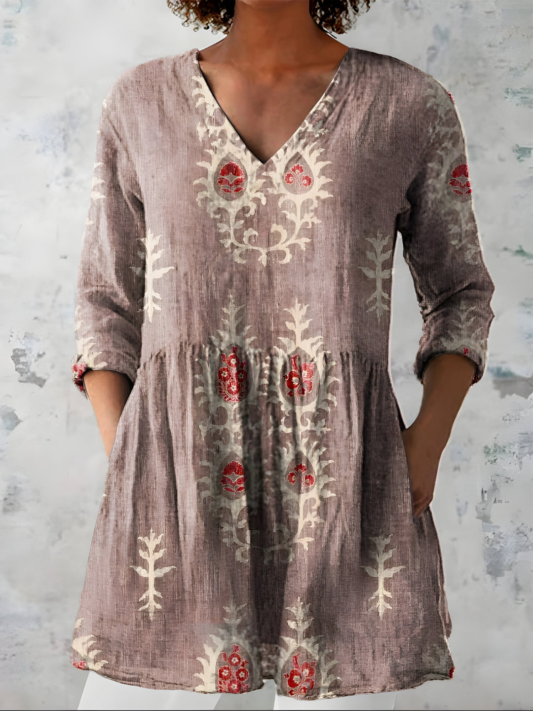 Everly | Long Blouse with V-Neck